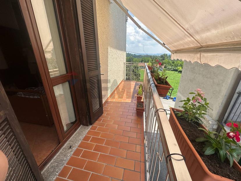 Trilocale, Besozzo — foto 3 di 5