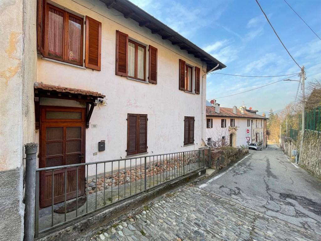Casa indipendente in Via Tabacchi 18, Valganna