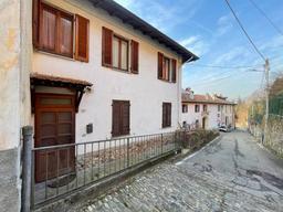 Casa indipendente in Via Tabacchi 18, Valganna