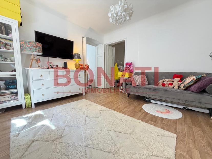 Trilocale in Via Napoli 96, La Spezia