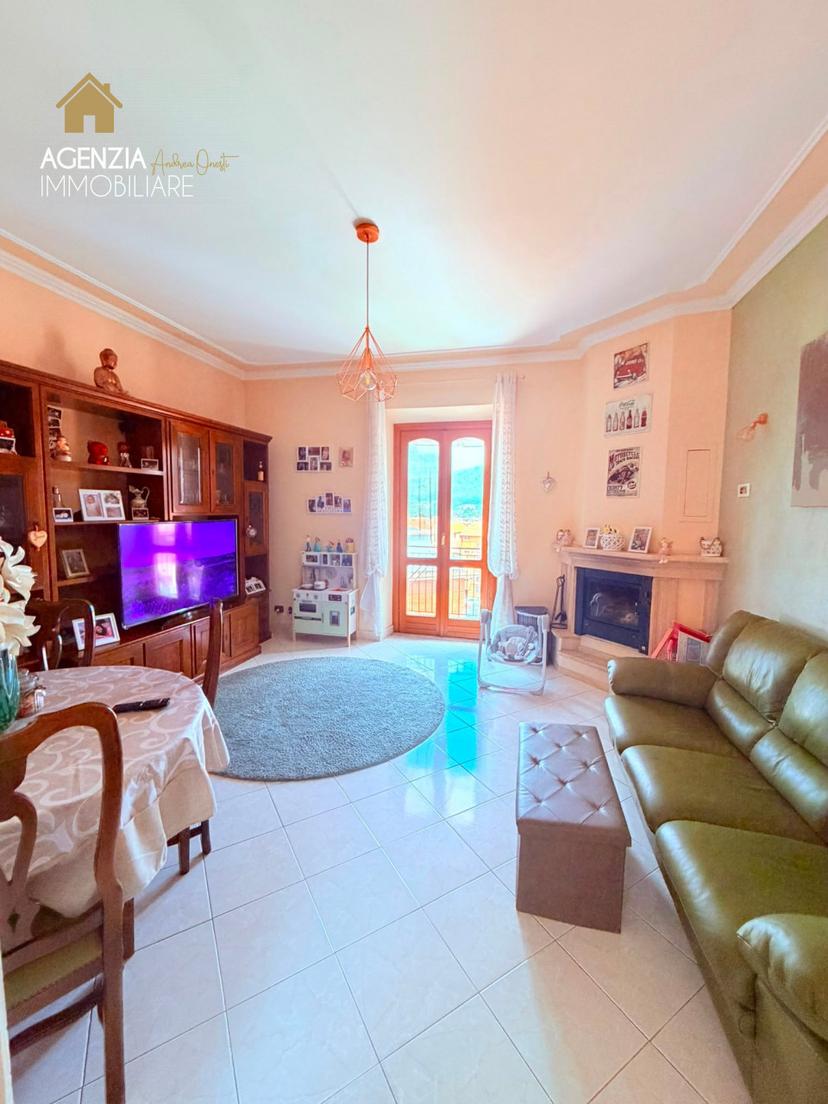 Trilocale in Via della Portella 15, Rocca di Papa — foto 3 di 5