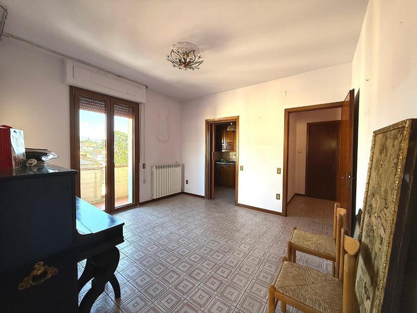 Attico in Vittorio Alfieri, Vinci — foto 2 di 5