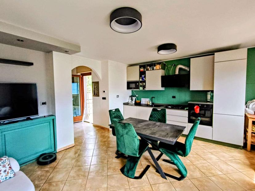 Quadrilocale in Fraye 28, Verrayes — foto 2 di 5