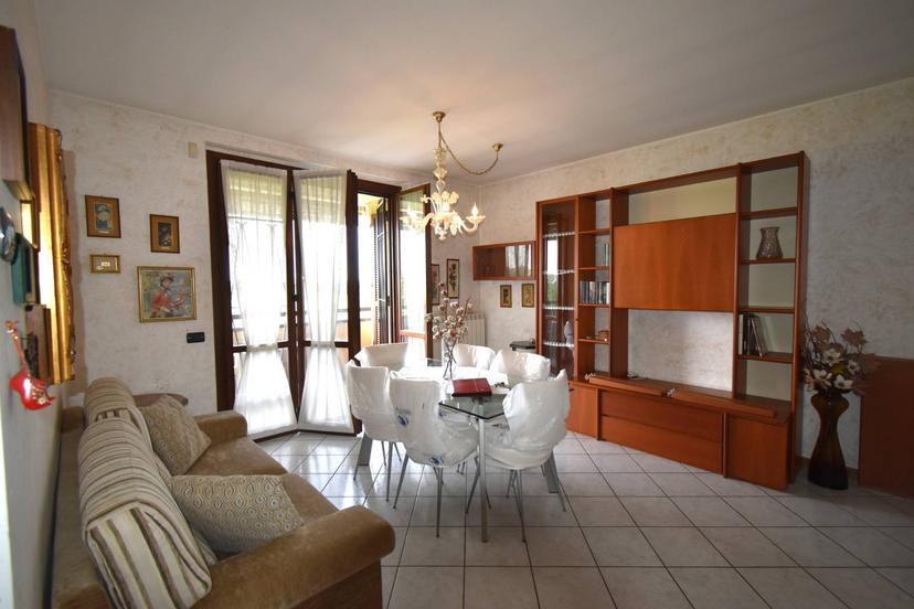 Bilocale in Via Gasparotto 28, Paderno d'Adda — foto 4 di 5