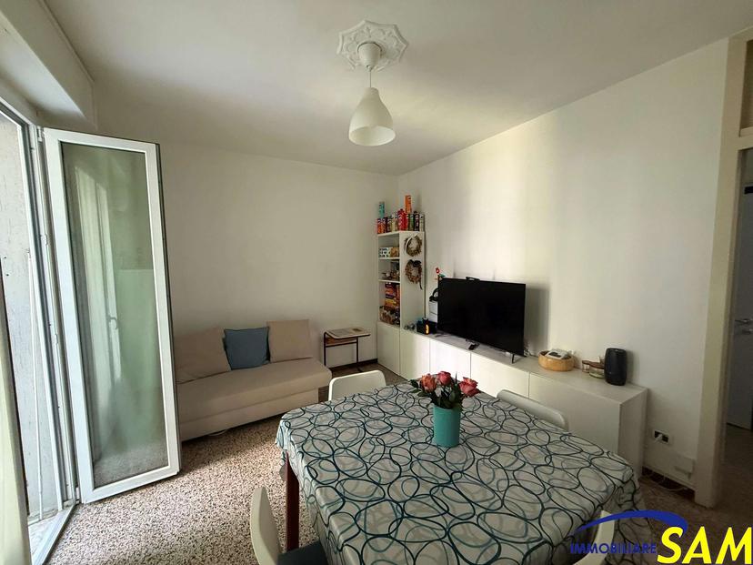 Bilocale in Via Monte Ortigara 22, Milano