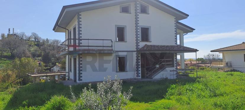 Villa, Minturno — foto 3 di 5
