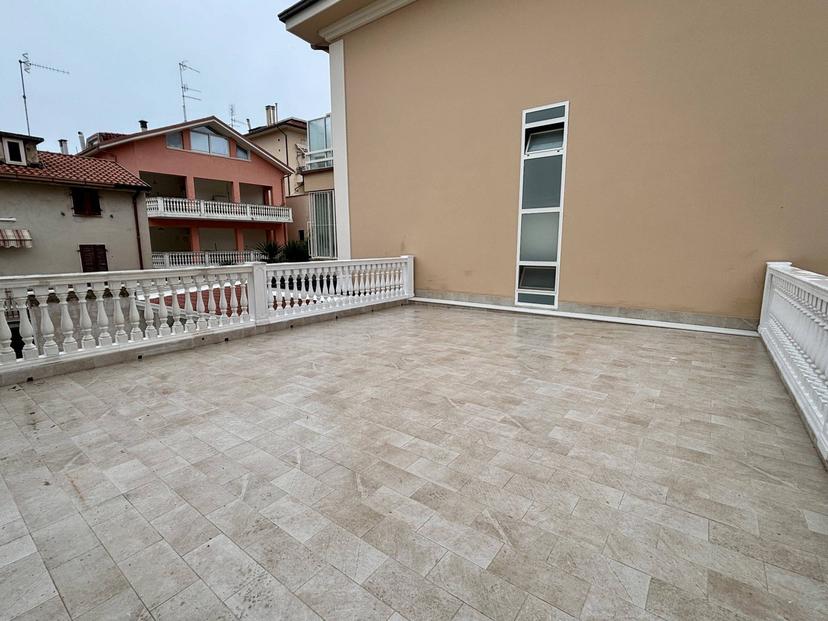 Bilocale in Via Cesare Battisti, Grottammare — foto 5 di 5