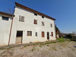 Casa indipendente in Via Dante Alighieri 27, Fara Vicentino