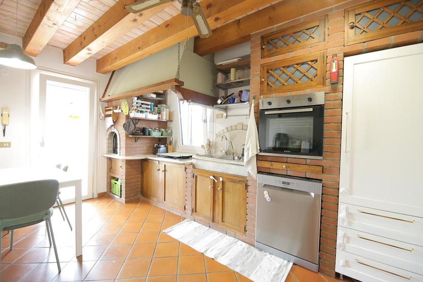 Villa in Strada Nenzi, Casier — foto 4 di 5
