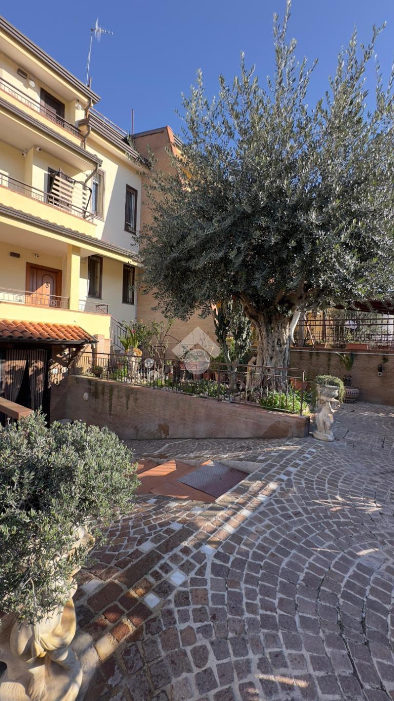 Villa in Via Pier Paolo Pasolini, Cesa — foto 4 di 5