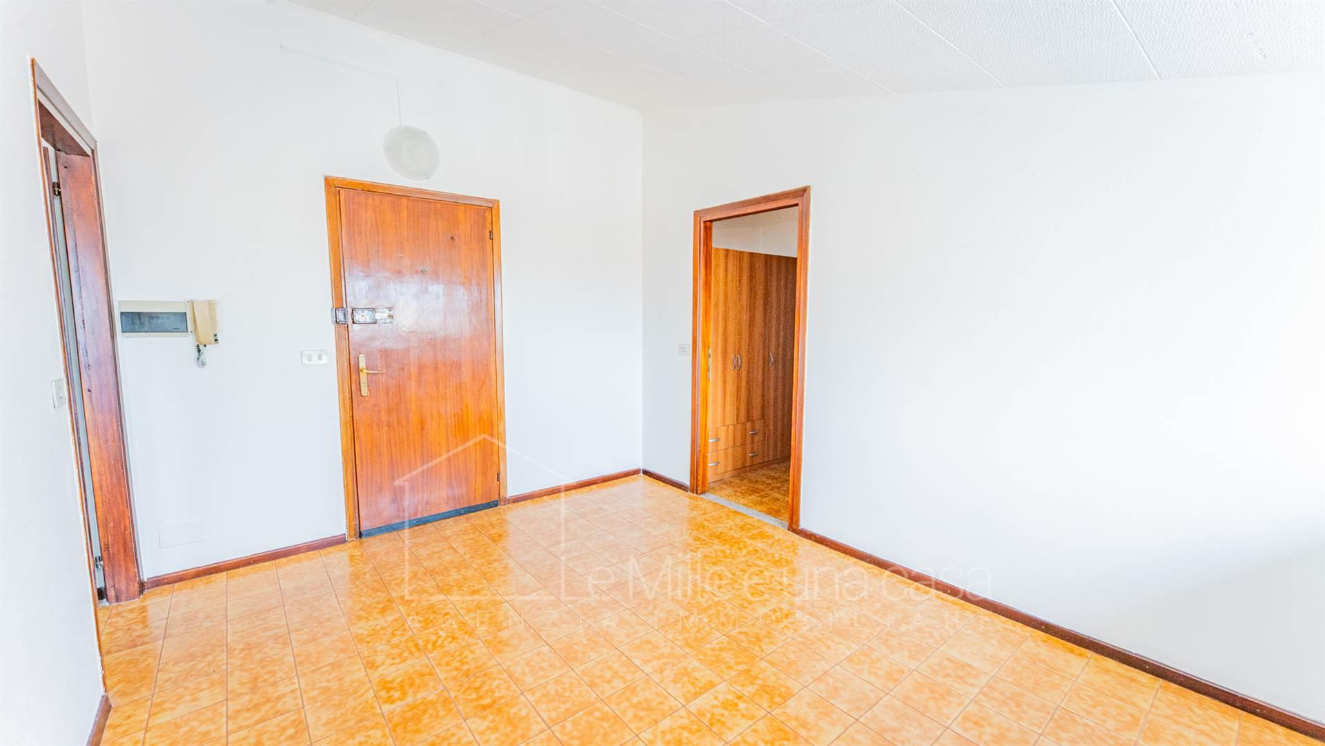 Bilocale in Via  Quadrio, Delebio