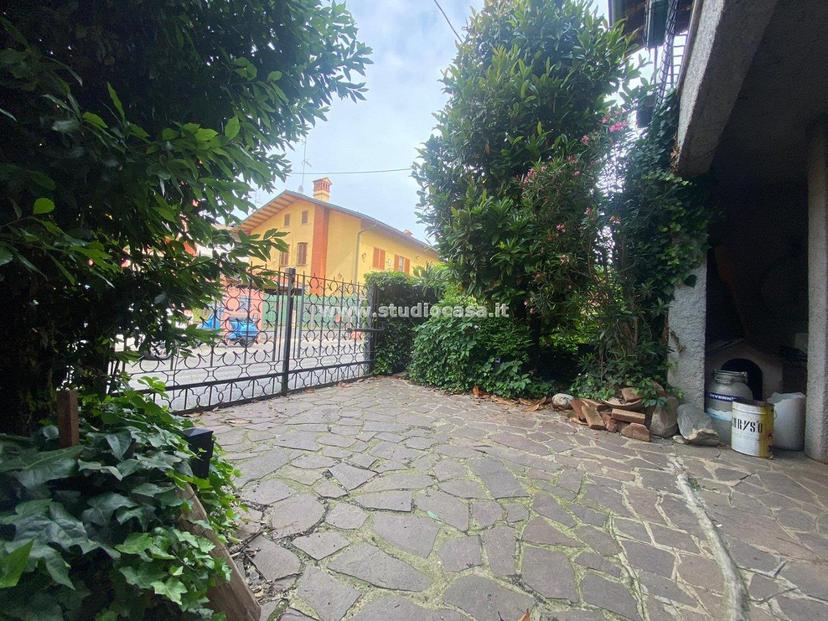 Villa in Via Dante Alighieri, Caravaggio — foto 3 di 5