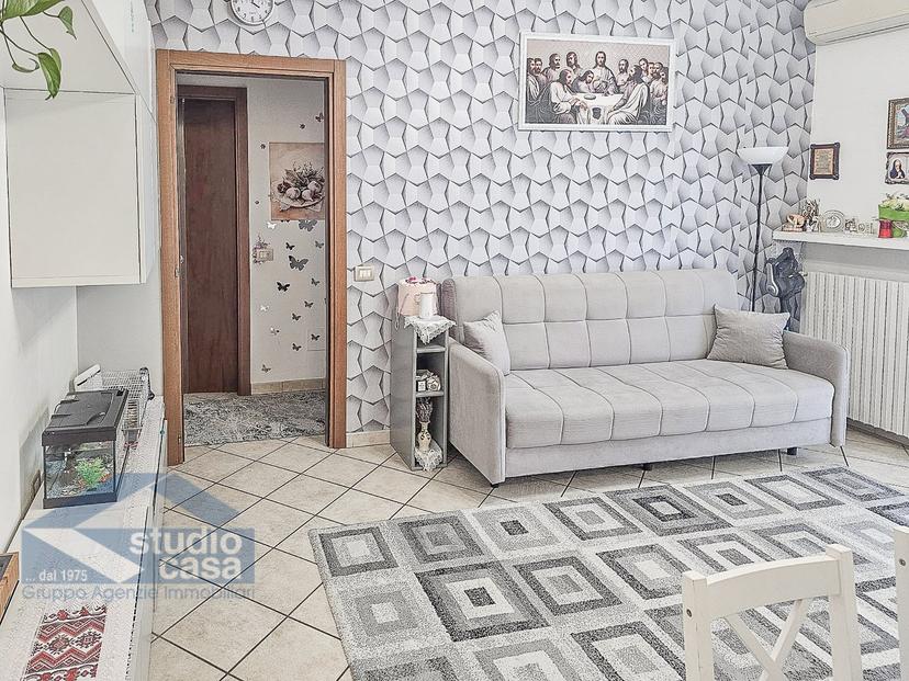 Trilocale in Vicolo Molina 2, Tavazzano con Villavesco — foto 2 di 5