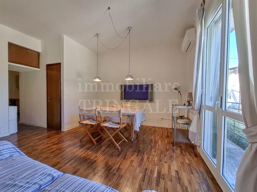 Trilocale, Lerici