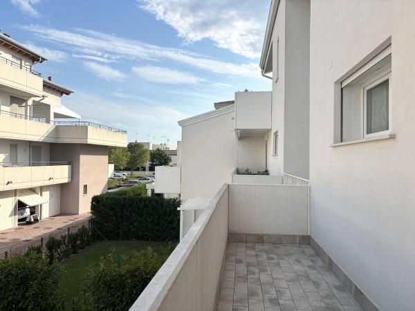 Appartamento in Via Rosalba Carriera, San Donà di Piave — foto 2 di 5