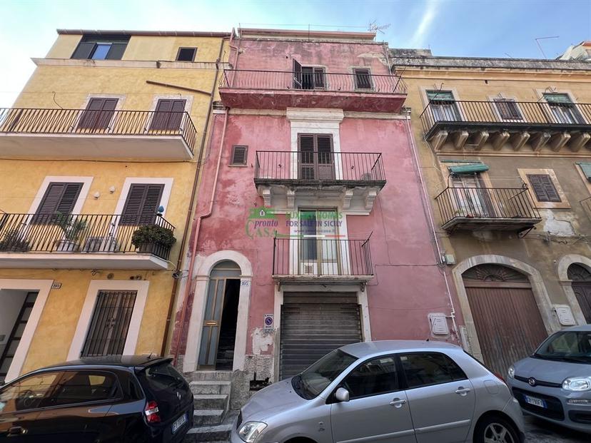 Casa indipendente in Via Fratelli Belleo, Ragusa — foto 5 di 5
