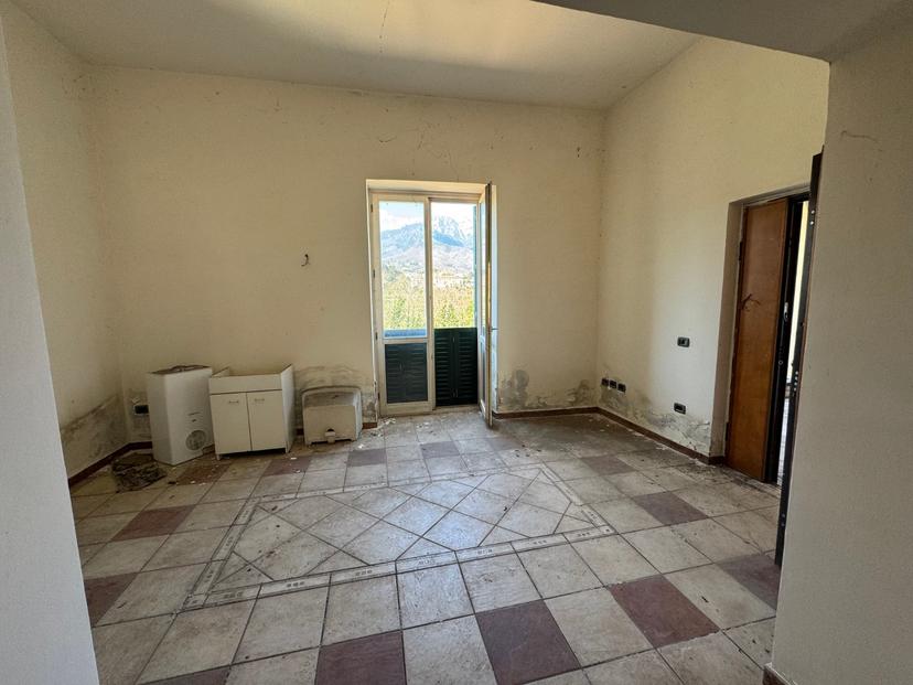 Casa indipendente in Via Raffaele Lambiase 3, Cava de' Tirreni — foto 4 di 5