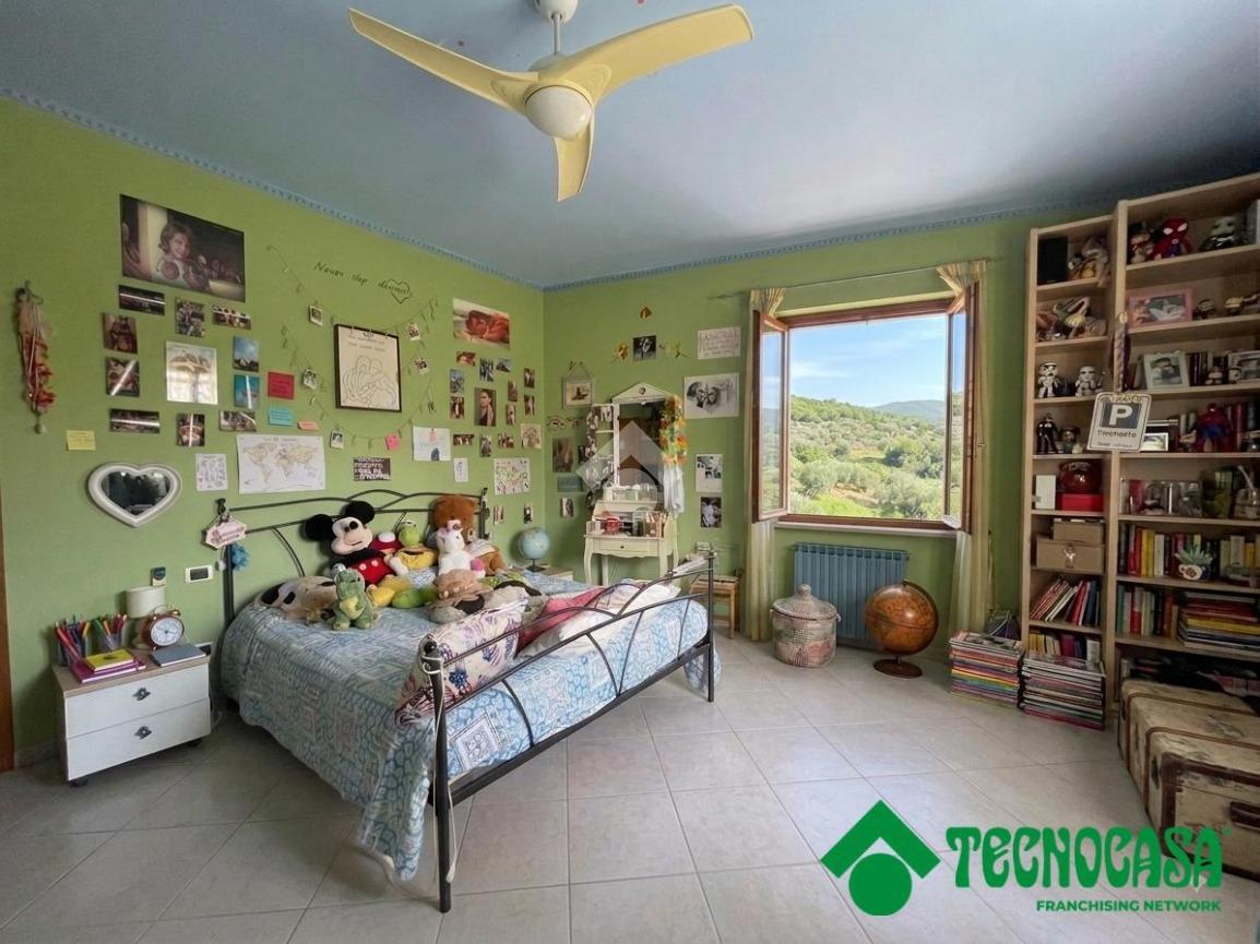 Casa indipendente in Via Borgo di Sotto 10, Sarzana