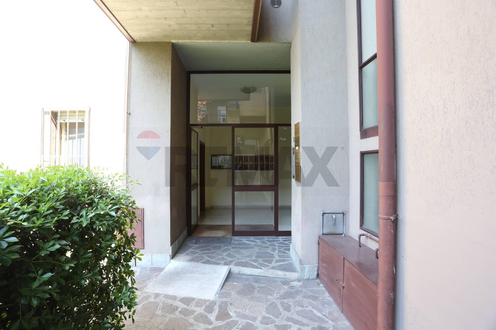 Trilocale in Via Vittorio Veneto 57, Bonate Sotto