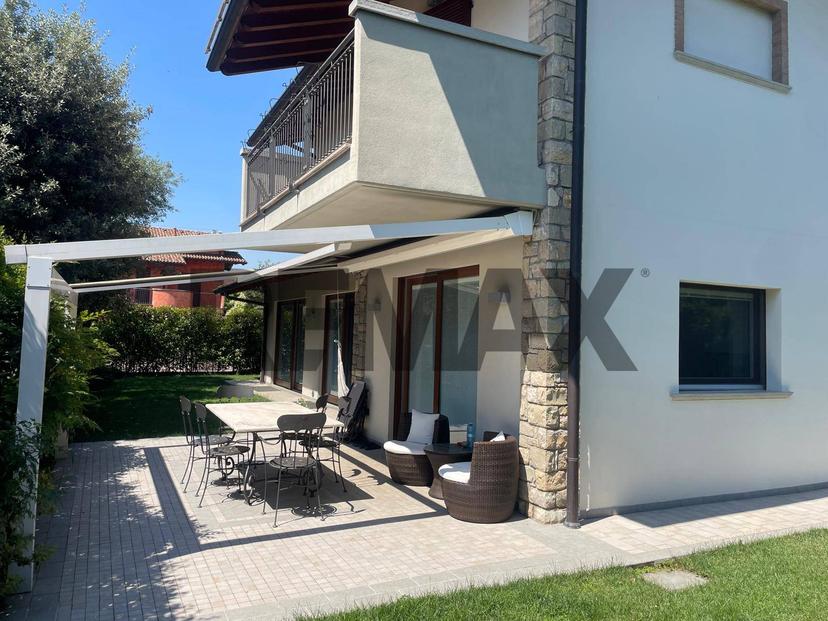 Villa, Treviolo