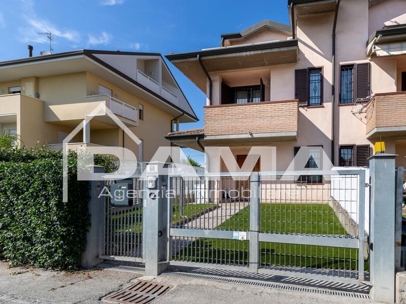 Porzione di villa, Forlimpopoli — foto 2 di 5