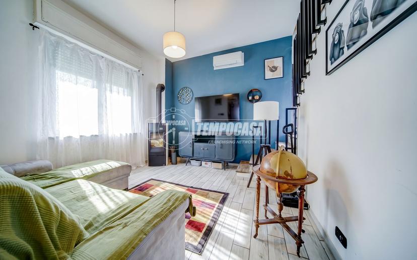 Villa in Via Cesare Correnti, Gallarate — foto 3 di 5