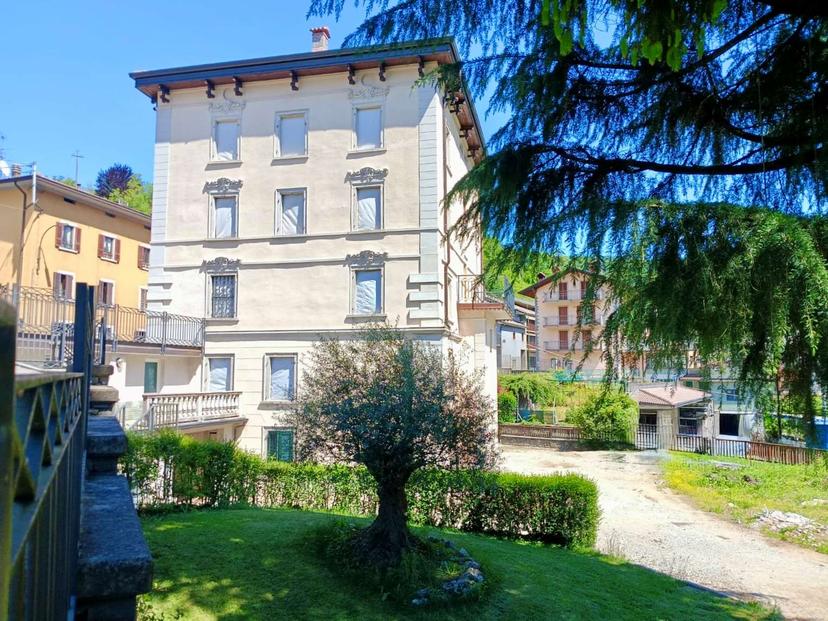 Villa unifamiliare in Via Antoni Stoppani, Berbenno — foto 2 di 5