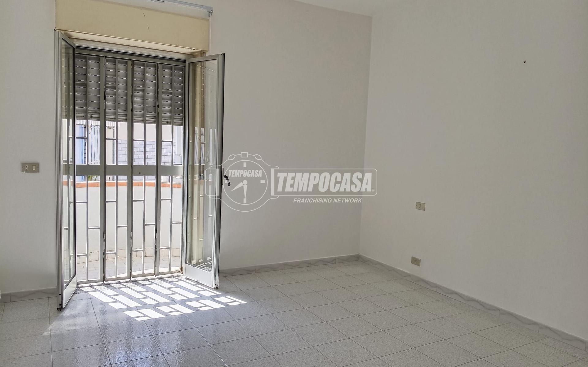 Trilocale in Via Zizzo 25, Villafranca Tirrena