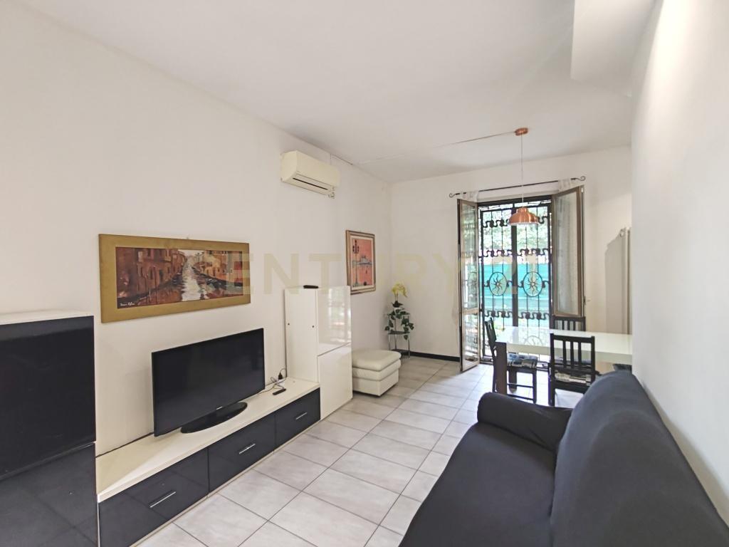 Trilocale in Via Castelli Fiorenza 54, Rho