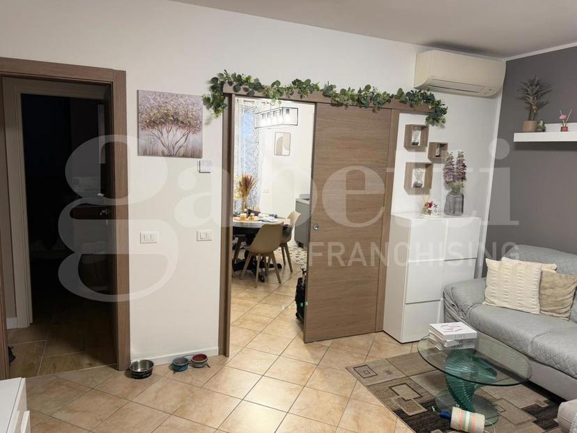 Villa a schiera in Via Roma 10/E, Vellezzo Bellini — foto 2 di 5