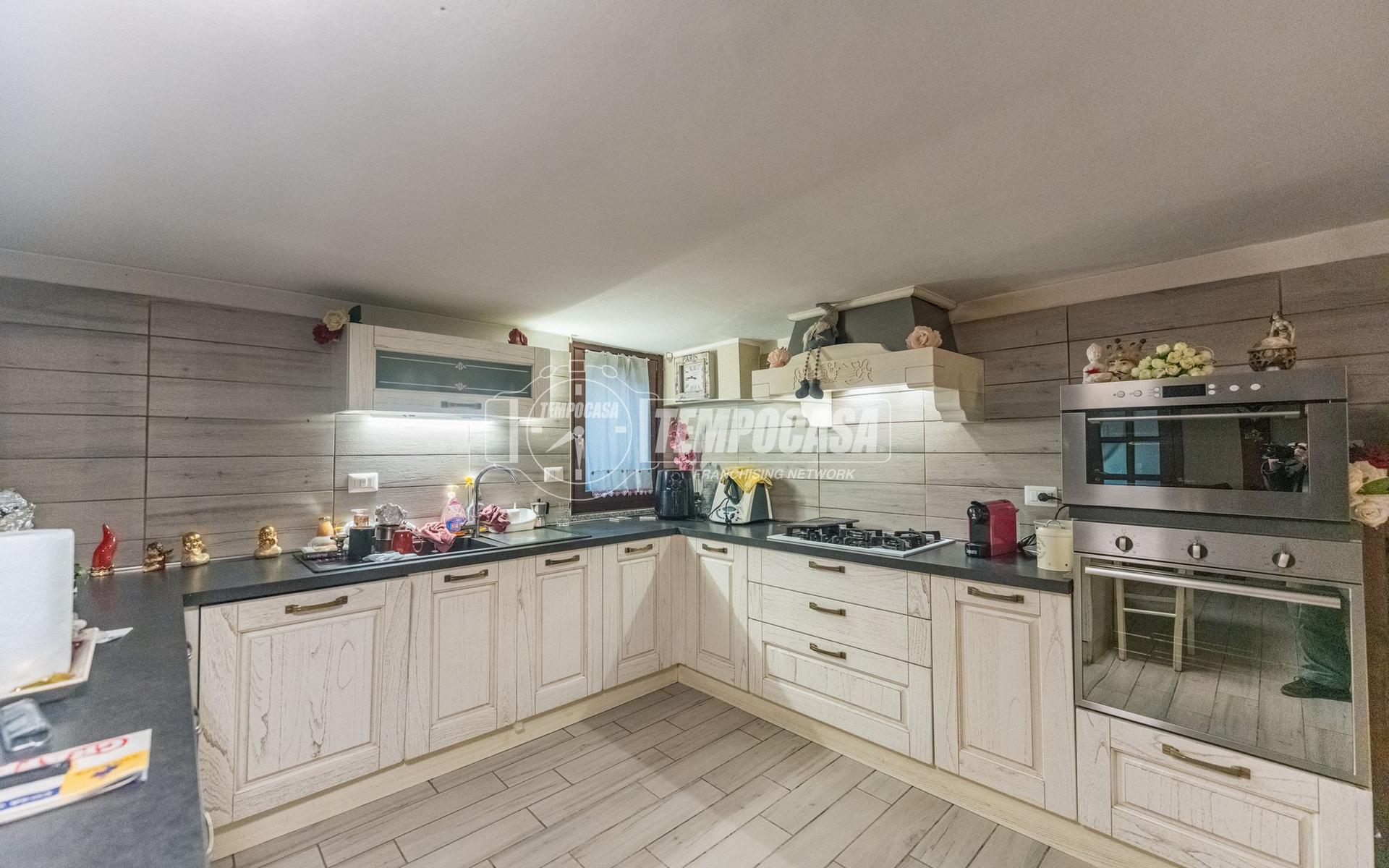 Villa a schiera in Via G. Garibaldi 3, Cisliano