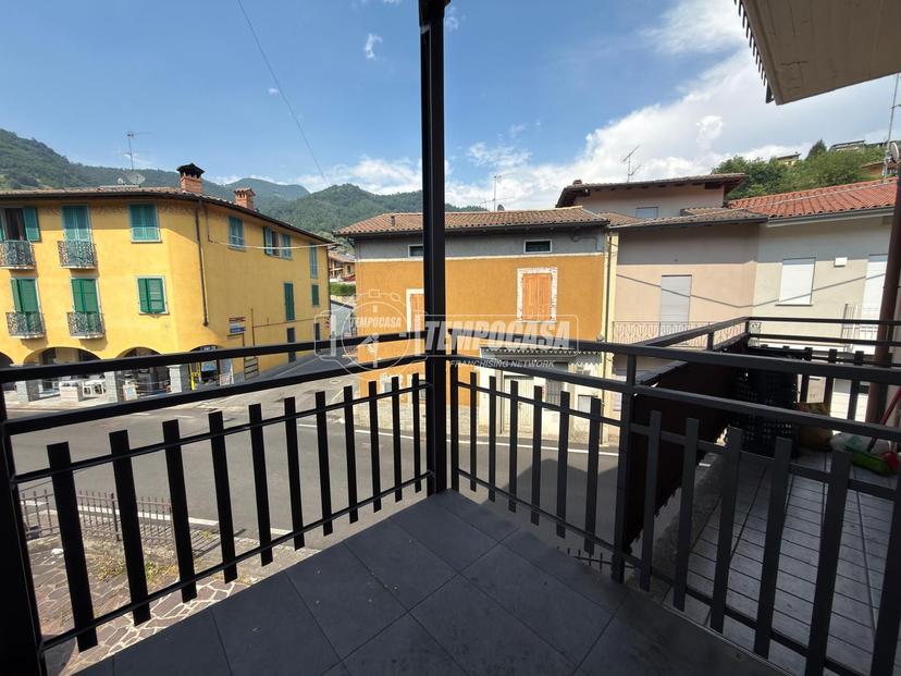 Trilocale in Via Tremellini, Foresto Sparso