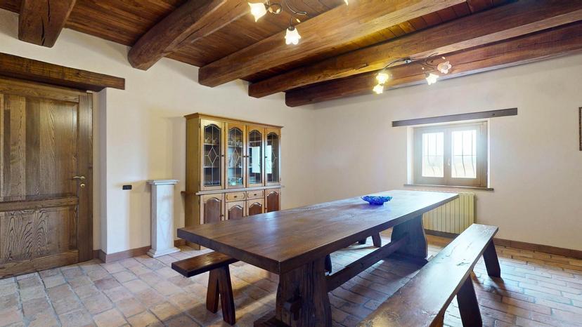 Casa indipendente in Frazione Beroide, Spoleto — foto 2 di 5