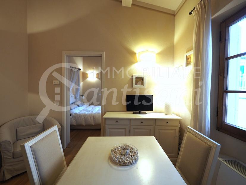 Bilocale in Via del Ponte alle Riffe, Firenze