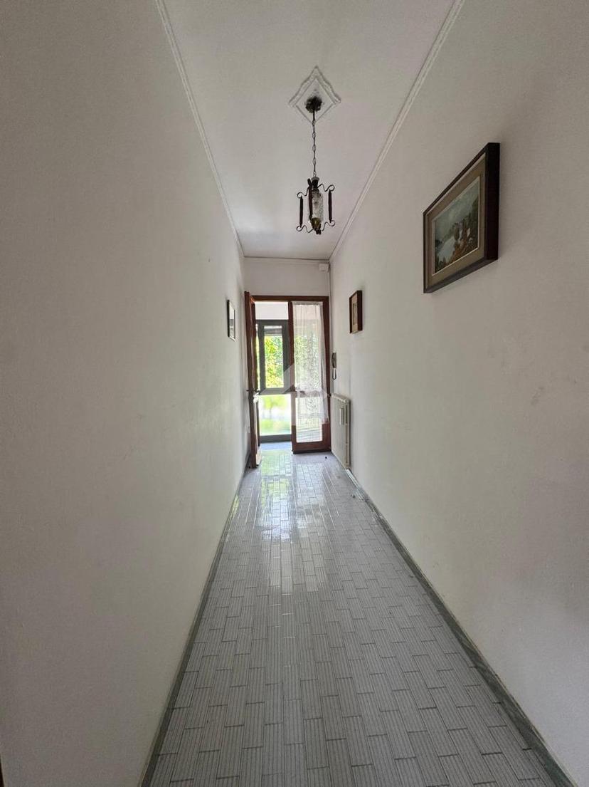 Trilocale in Corso delle Terme 98, Montegrotto Terme — foto 4 di 5