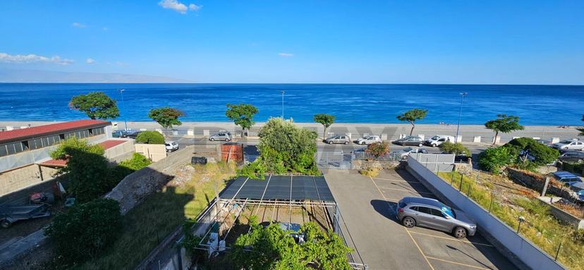 Bilocale in Via Francesco Crispi 441, Alì Terme — foto 3 di 5