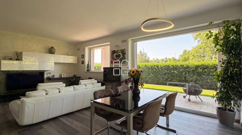 Villa unifamiliare in Via Pratomaggiore, Desenzano del Garda — foto 4 di 5