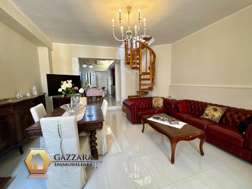 Casa indipendente in Via Principessa Jolanda 123, Canicattini Bagni — foto 2 di 5