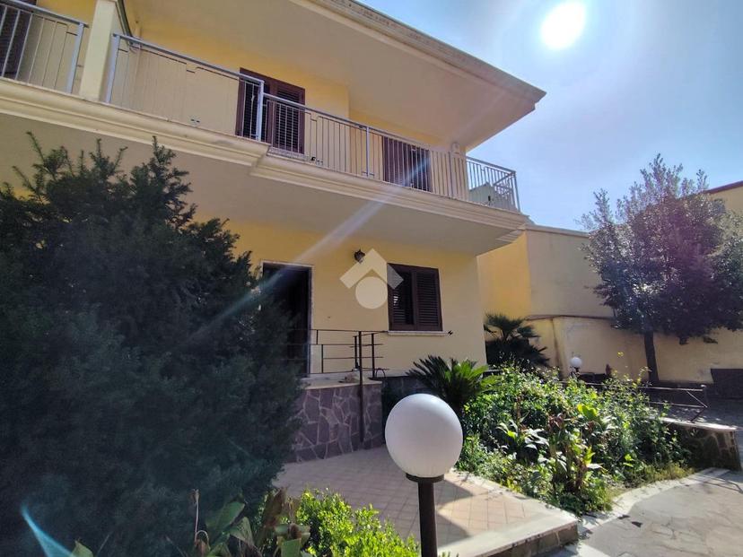 Villa a schiera in Vico Parrocchia 7, San Felice a Cancello — foto 3 di 5