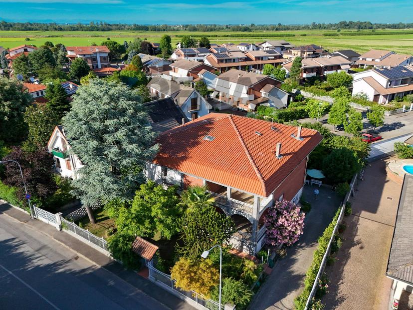 Villa, Caresanablot — foto 4 di 5