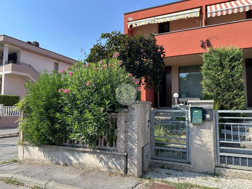 Villa a schiera in Via Polini, Calvisano — foto 2 di 5