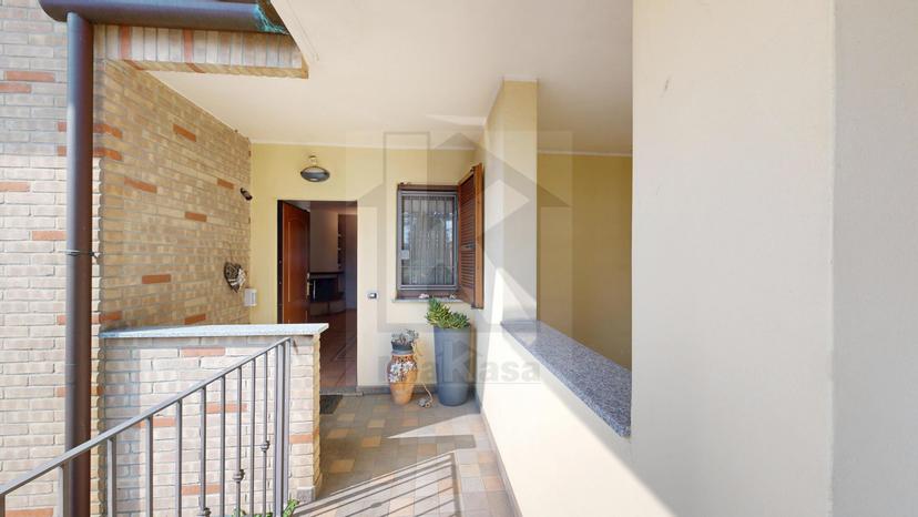 Quadrilocale in Viale 5 Giornate 618, Caronno Pertusella — foto 2 di 5