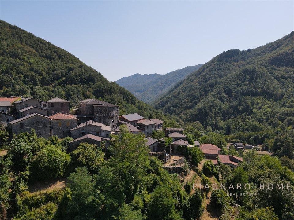 Rustico in Via Canale 6, Zeri