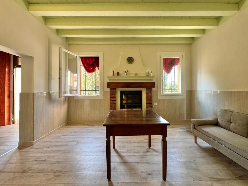 Villa bifamiliare in Via Frassenara Snc, Montagnana — foto 3 di 5