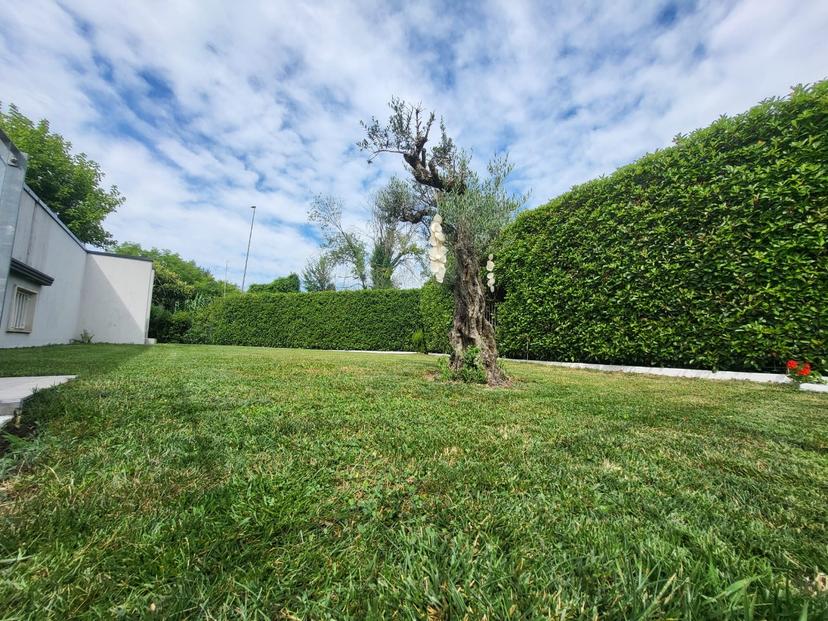 Villa bifamiliare, Vicenza — foto 4 di 5