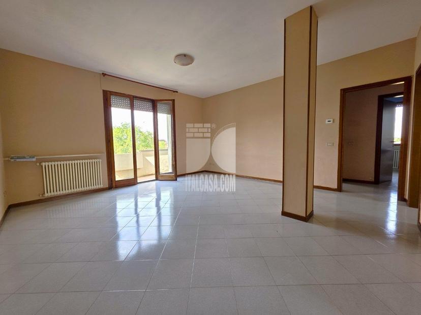Quadrilocale in Piazza Campi 17, Borgo Virgilio — foto 3 di 5