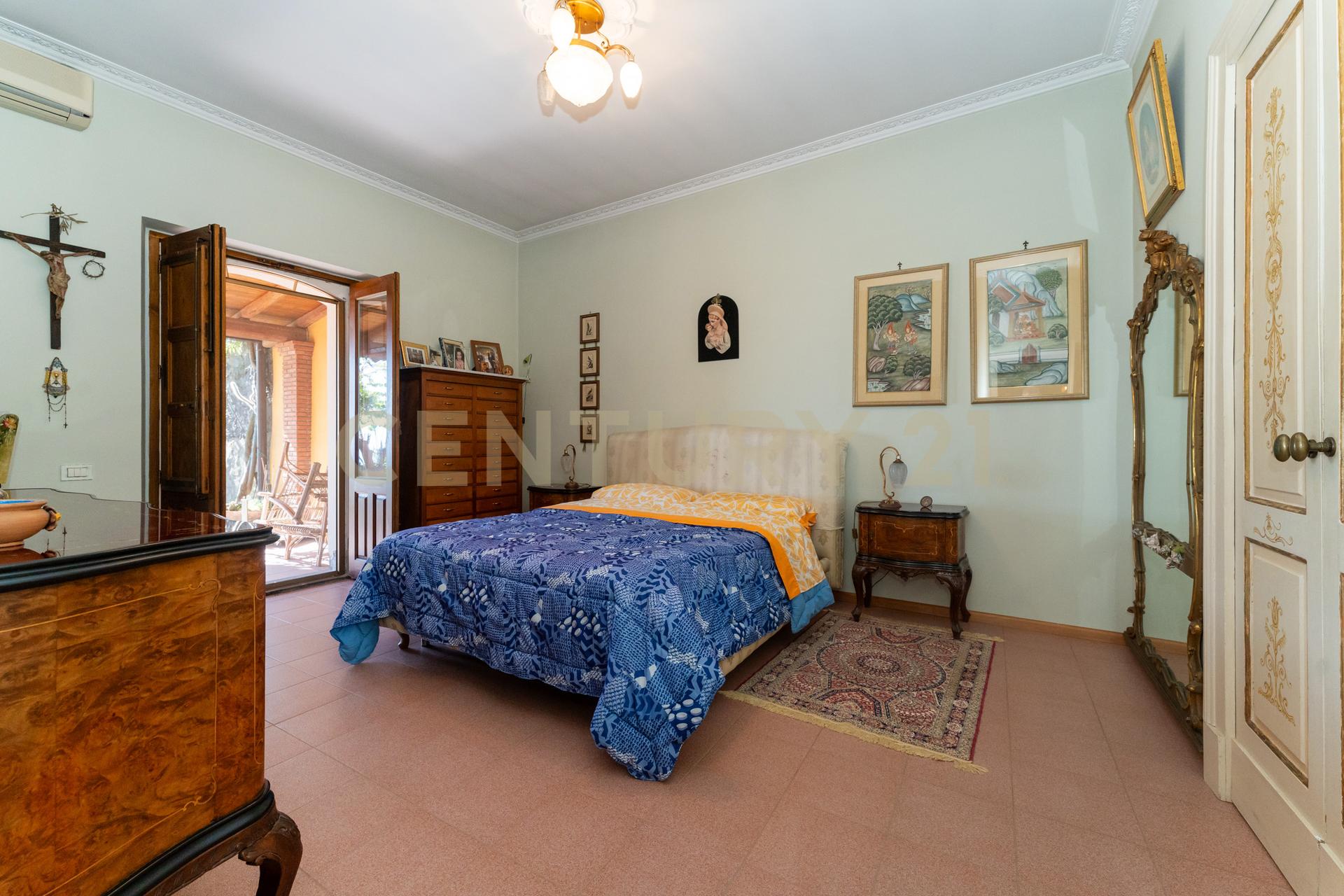 Casa indipendente in Via Palombaro 56, Santa Venerina