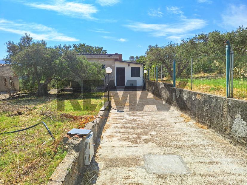 Casa indipendente in Via Contrada Scorciavacche Snc, Campofiorito — foto 4 di 5