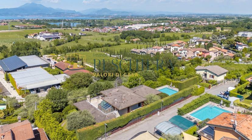 Villa in Via Tevere 4, Peschiera del Garda — foto 3 di 5