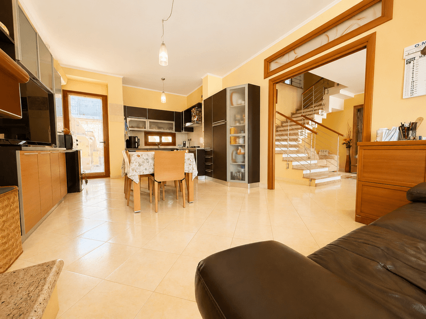 Villa, Maracalagonis